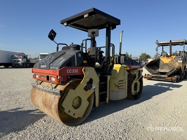 Dynapac CC232 Double Drum Roller