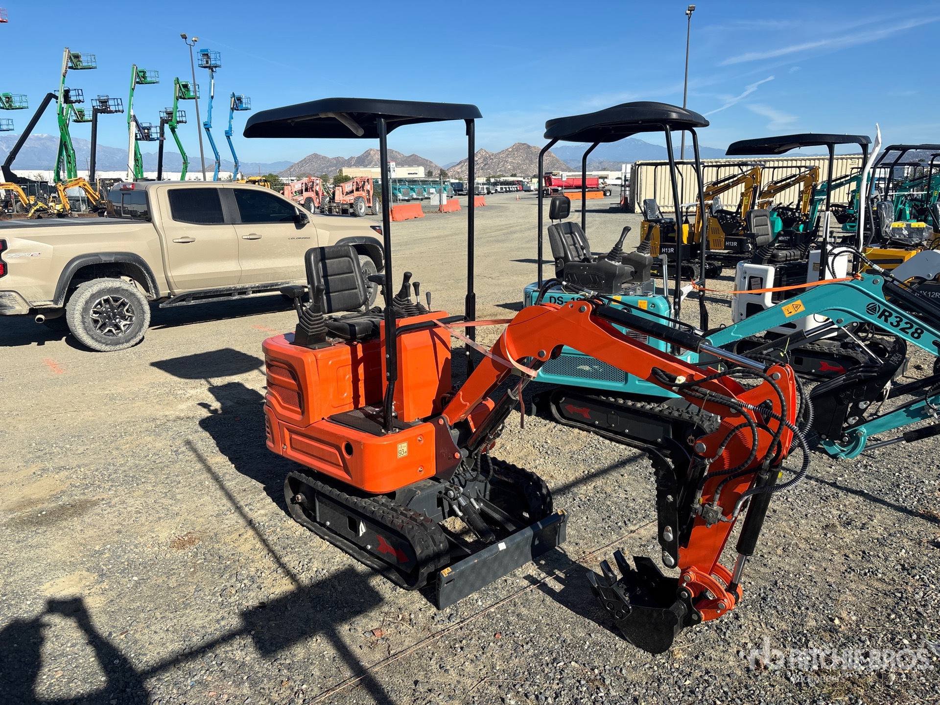 2025 MACHPRO 319-0RANGE-BLT-