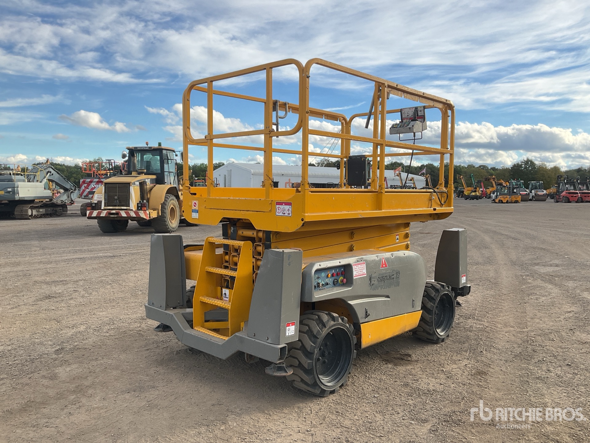 2014 Haulotte COMPACT 12DX