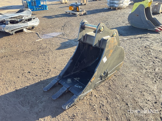 Rhinox 12B24-T-PN Bucket
