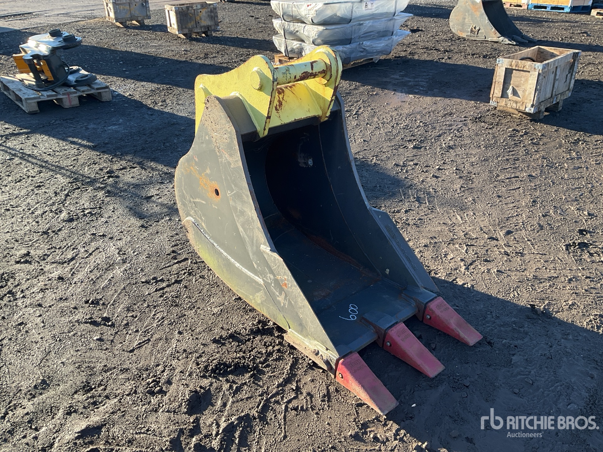 Miller 600 MM DIGGING (UNUSED)