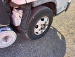 Underbody with Right Steer Tire