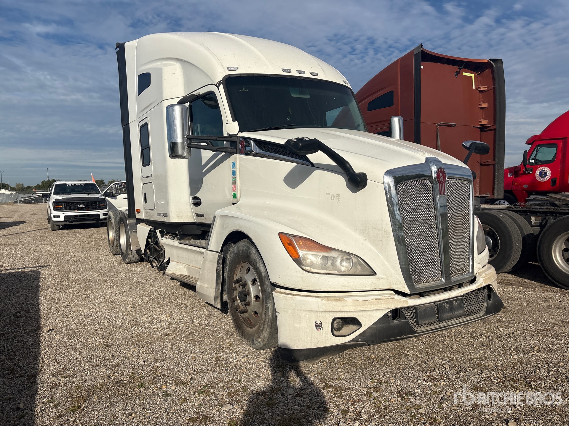 2023 Kenworth T680