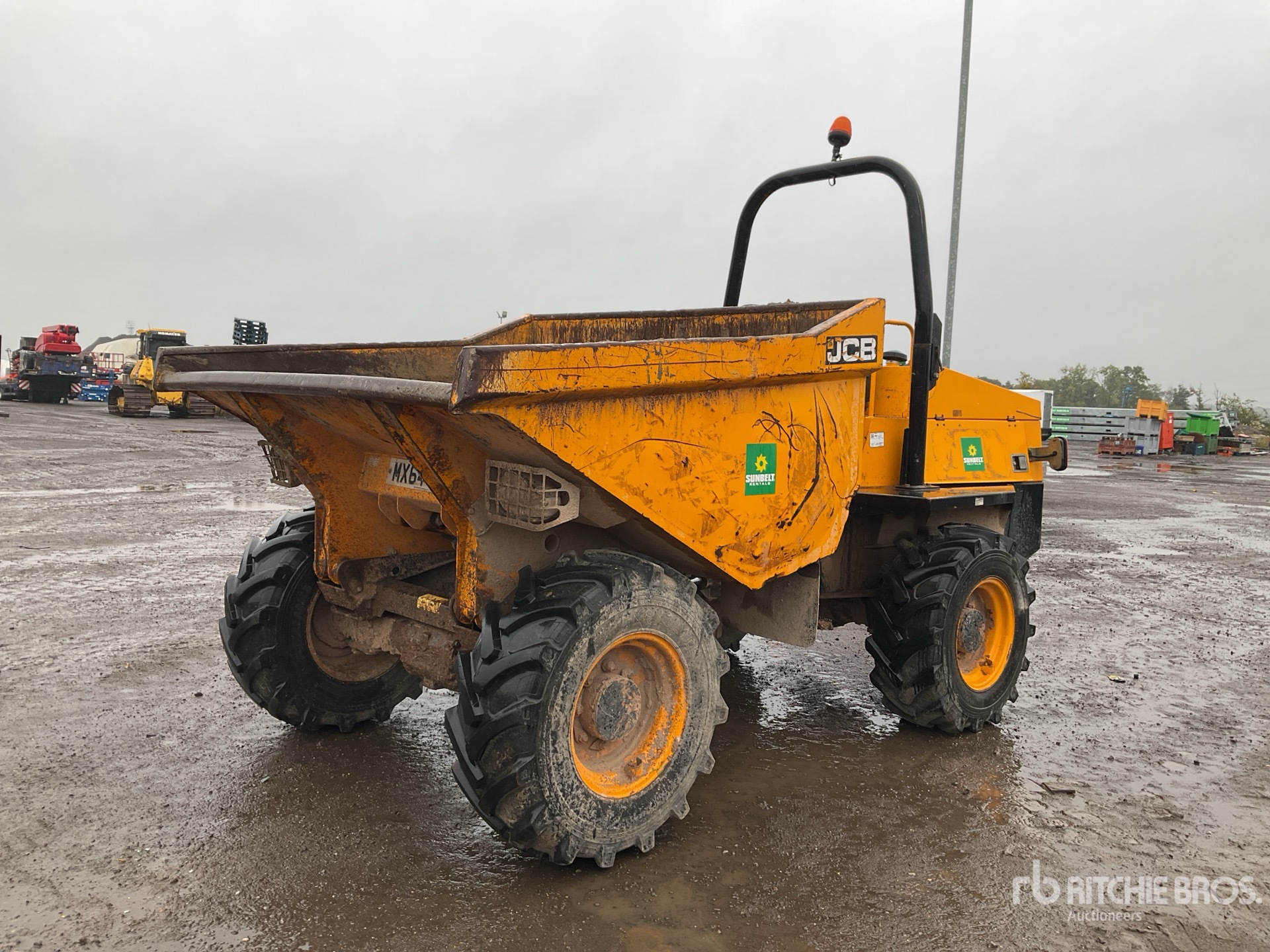 Photo of 2015 JCB 6TFT