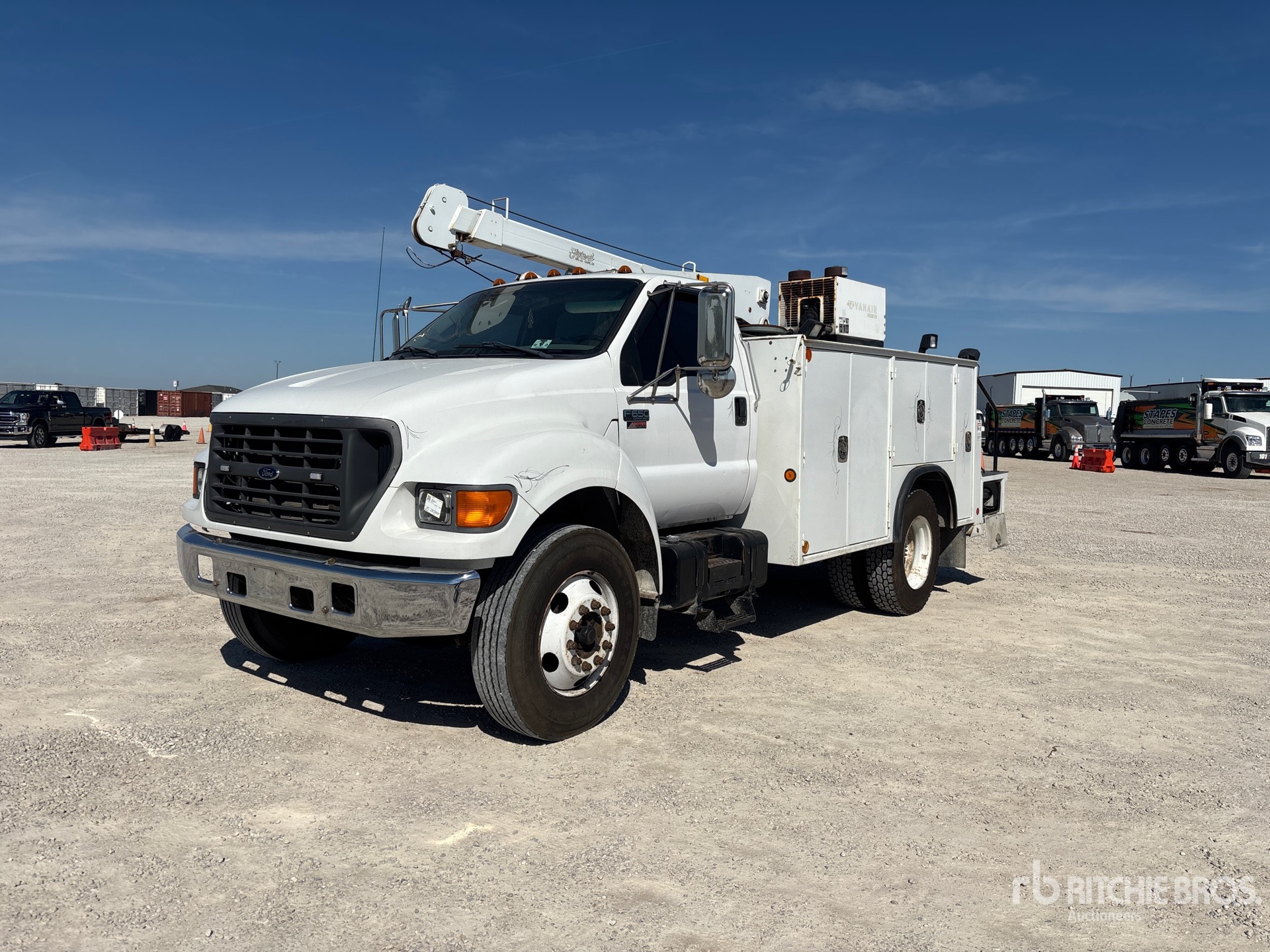 2003 Ford F-650