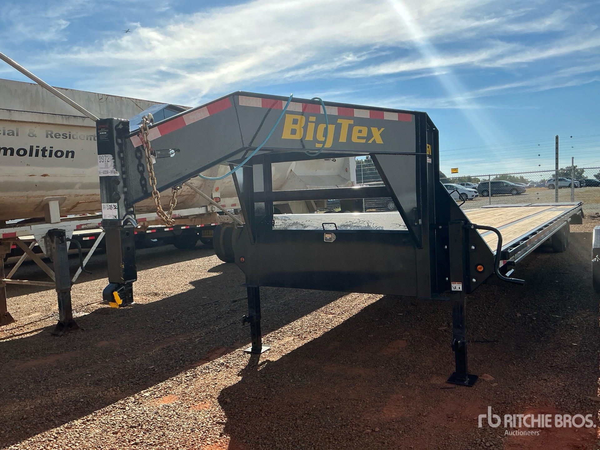 2027 Big Tex 48 ft T/A Gooseneck