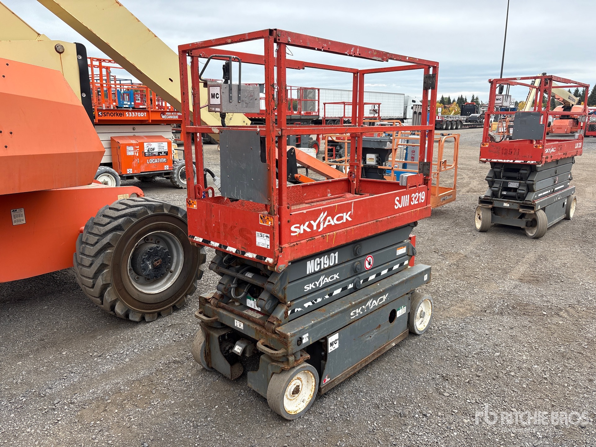 Photo of 2019 Skyjack SJIII3219