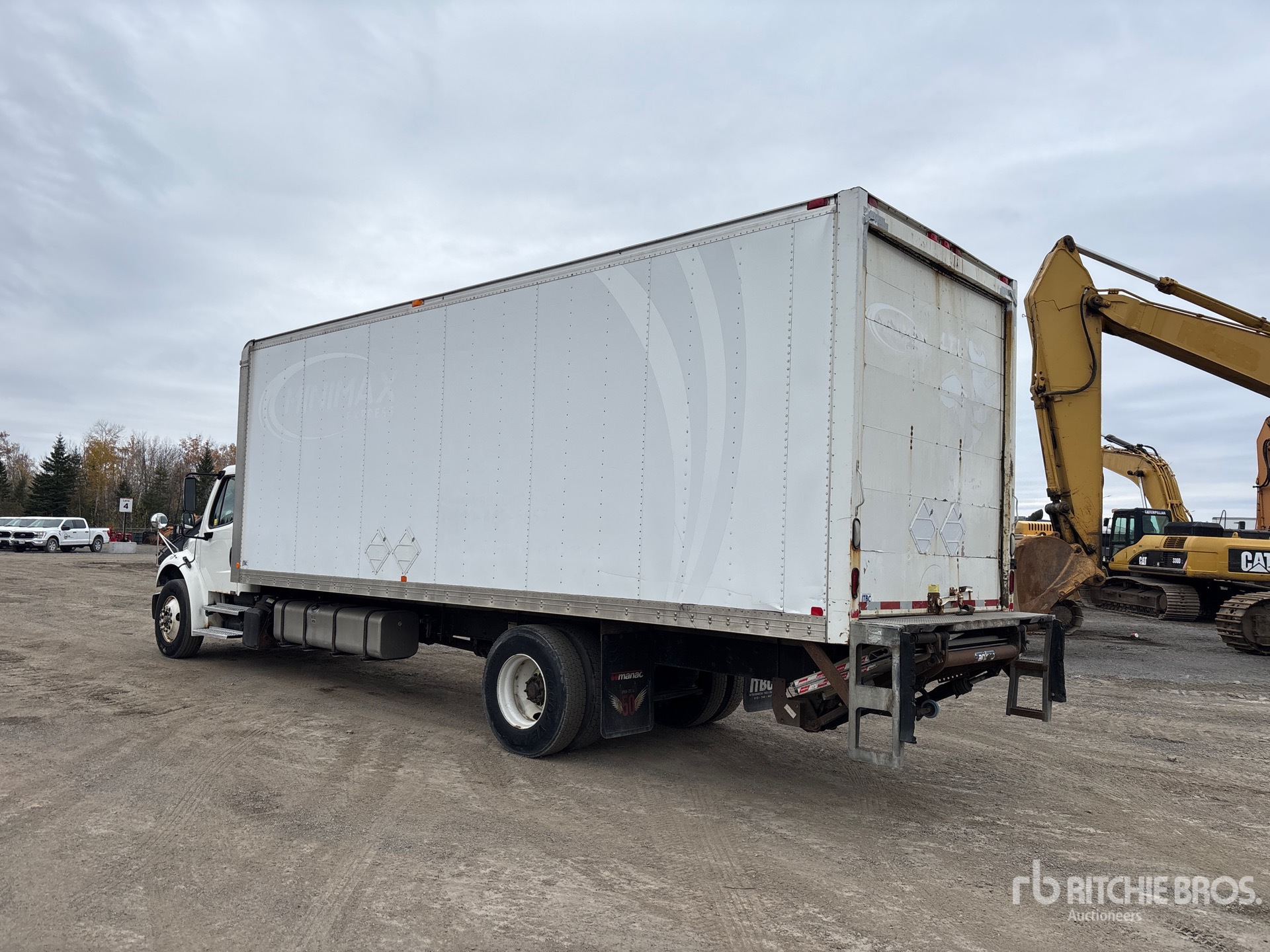 2017 Freightliner M2 106