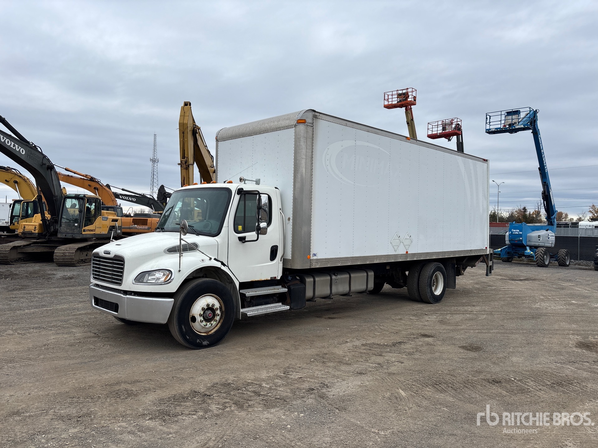 2017 Freightliner M2 106