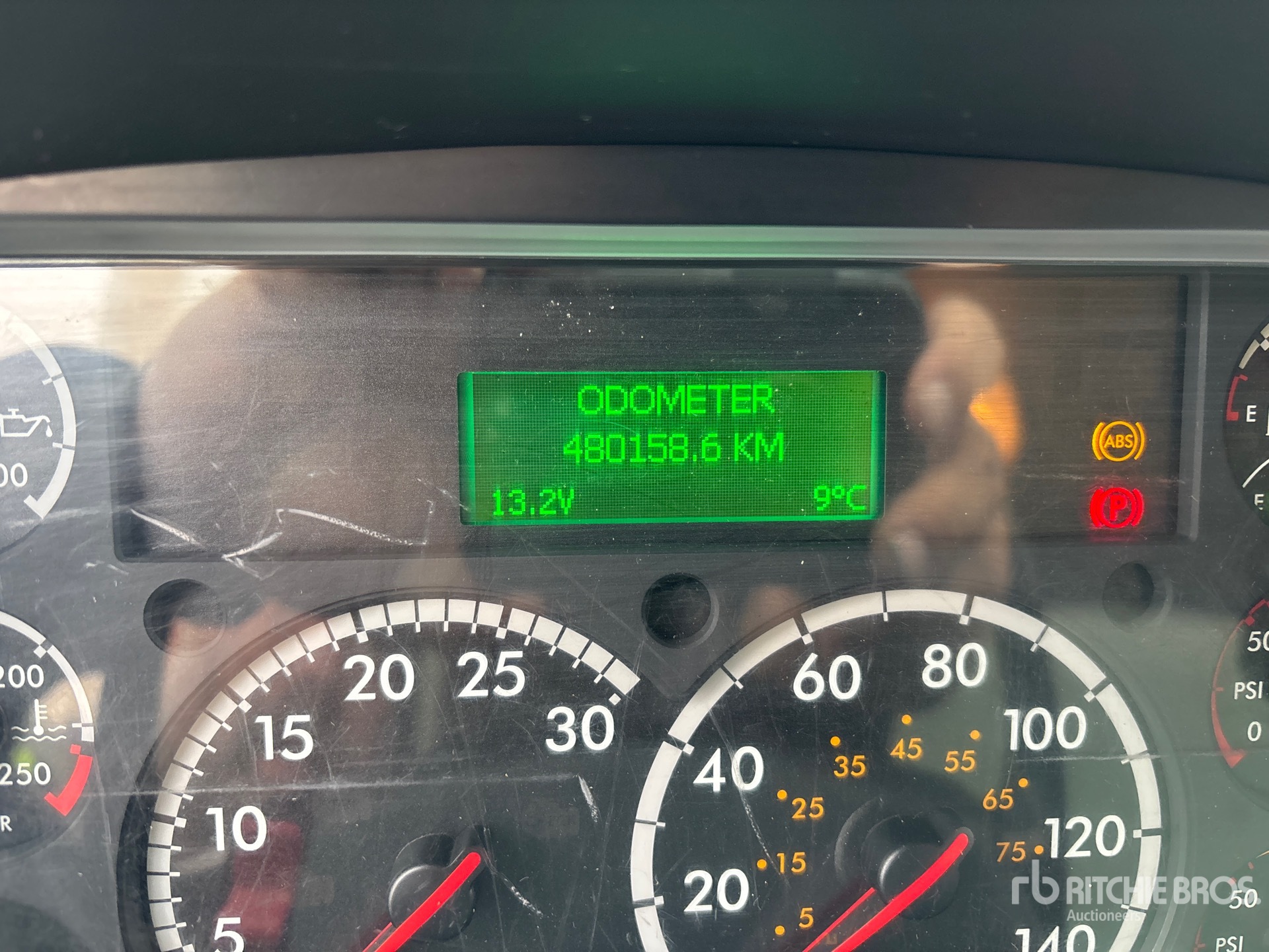 2017 Freightliner M2 106