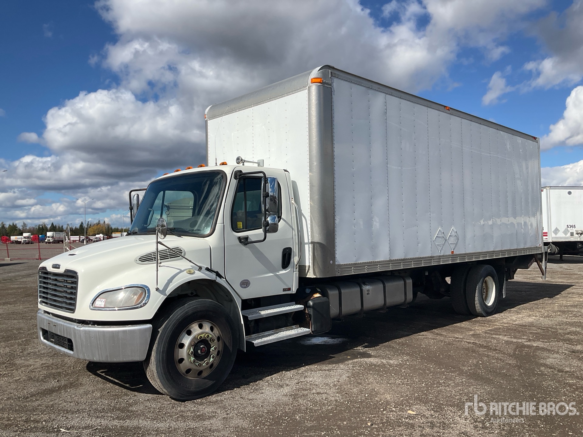 2017 Freightliner M2 106