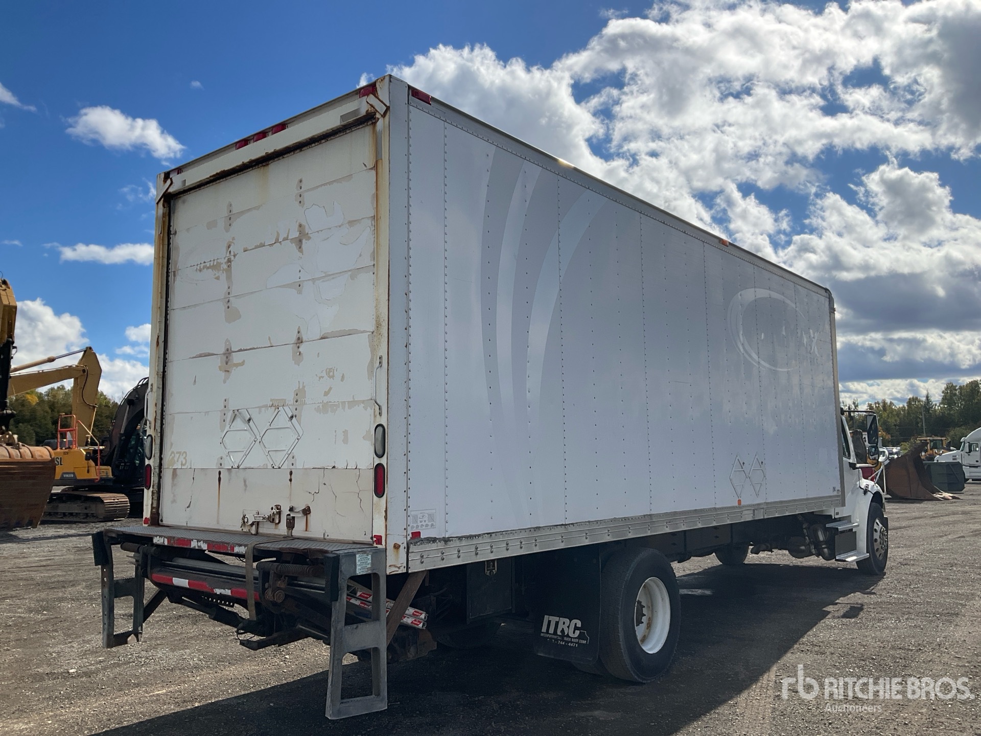 2017 Freightliner M2 106