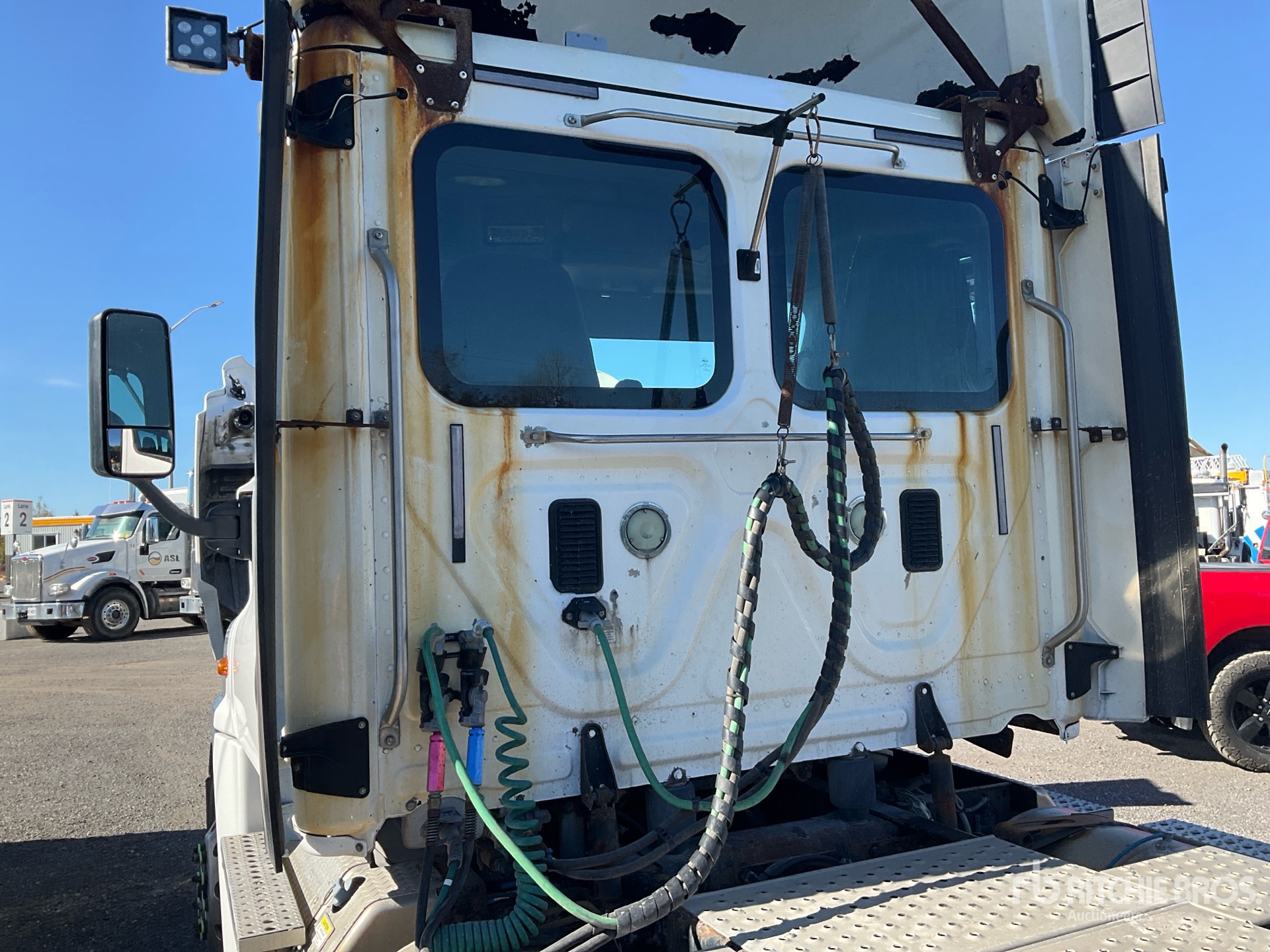 2016 Freightliner CASCADIA 125