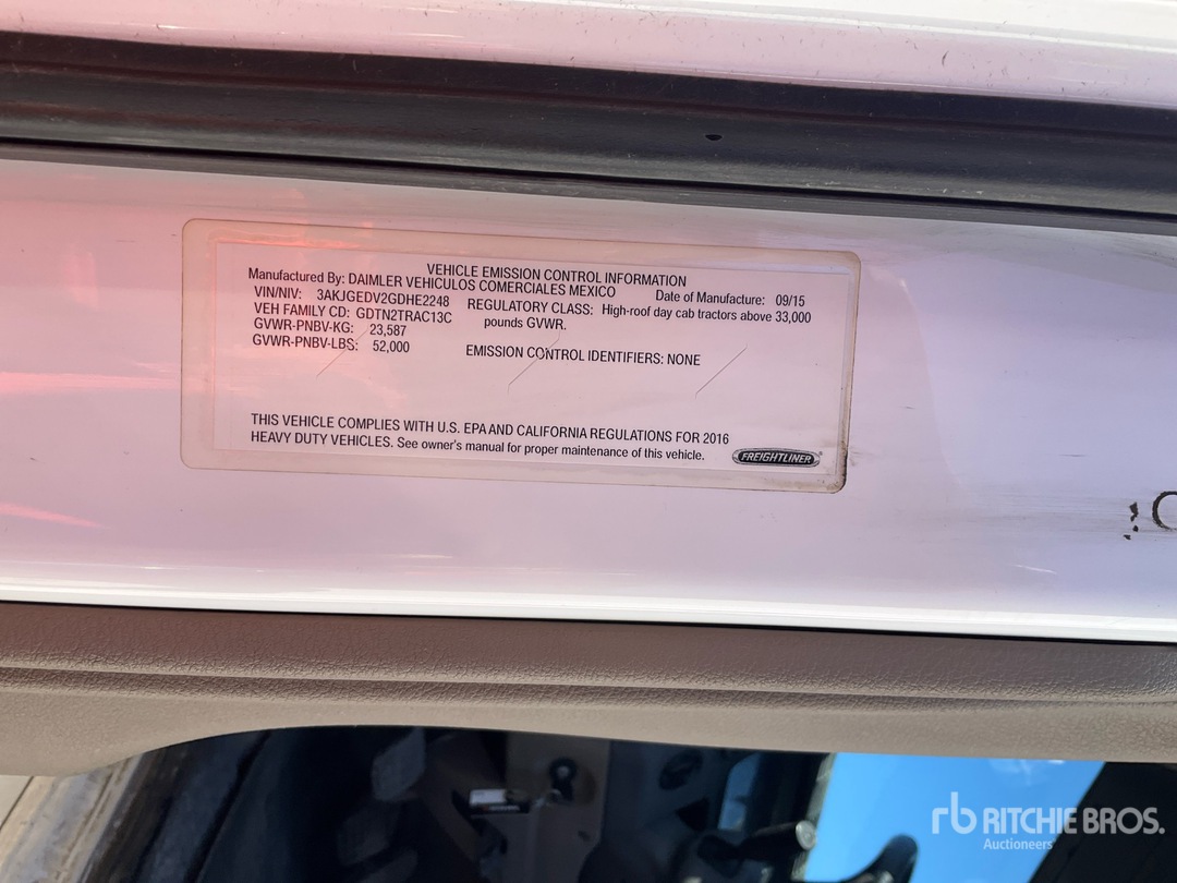 2016 Freightliner CASCADIA 125