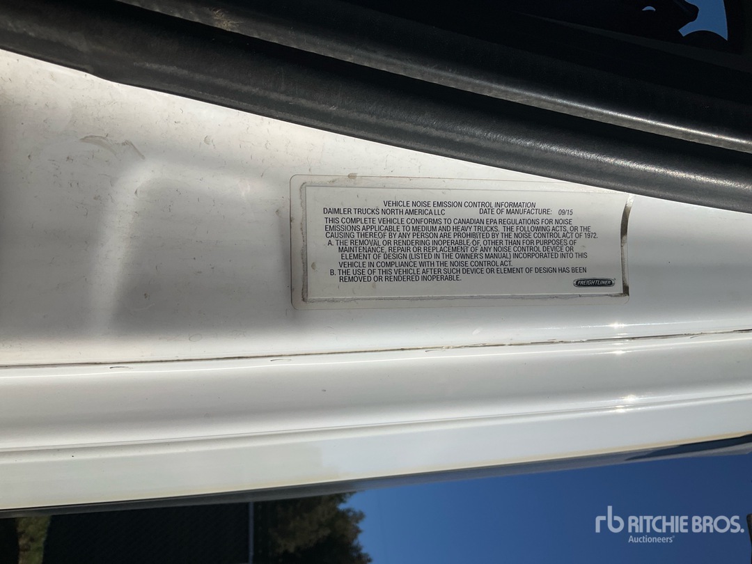 2016 Freightliner CASCADIA 125