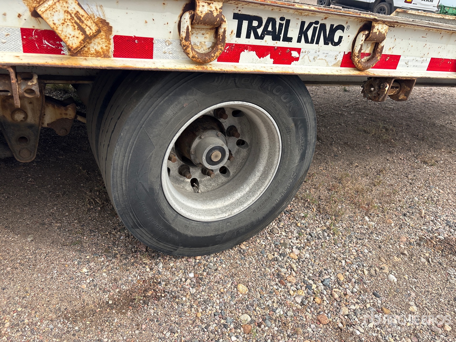 2013 Trail King TK40LP2-24