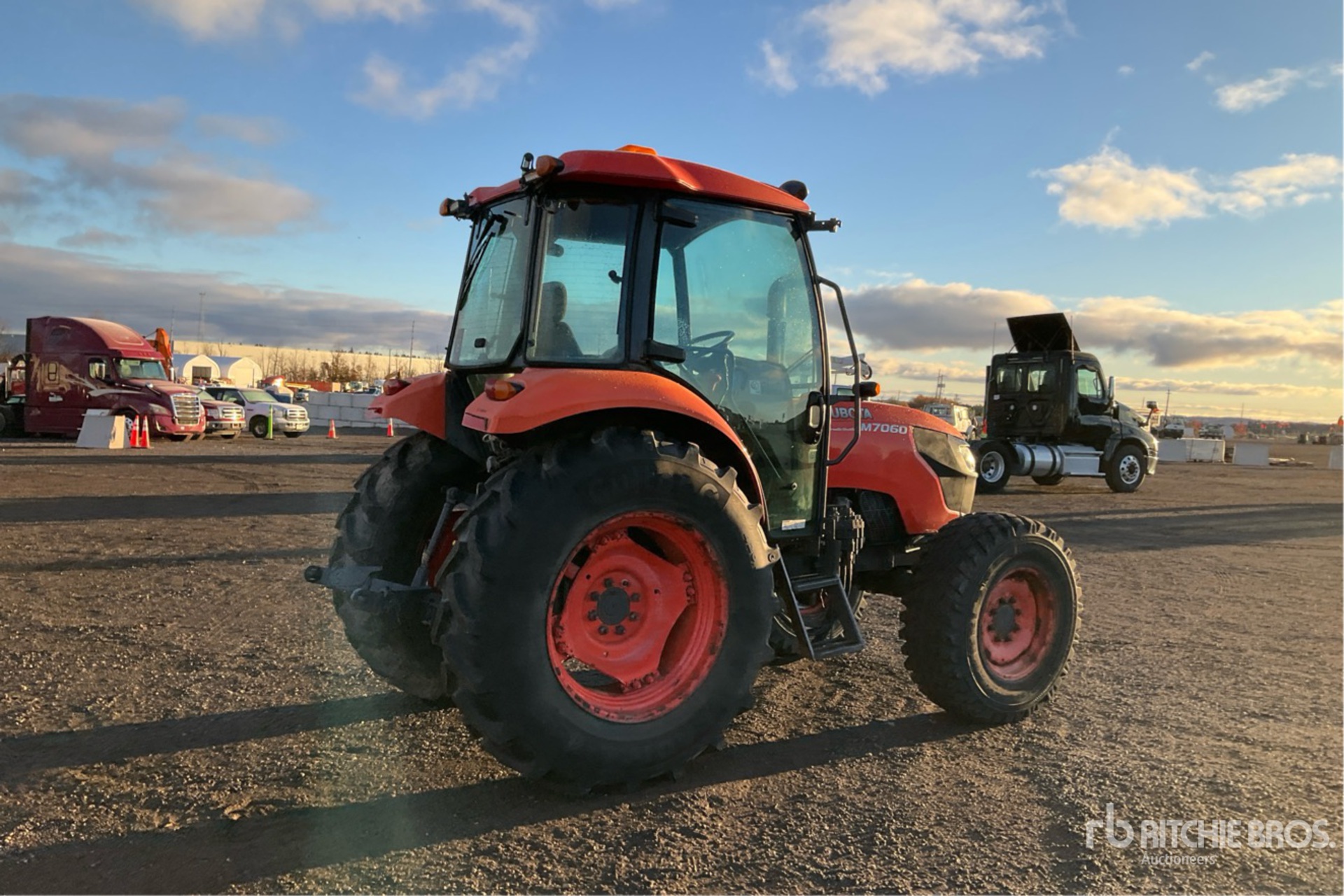 2015 Kubota M7060