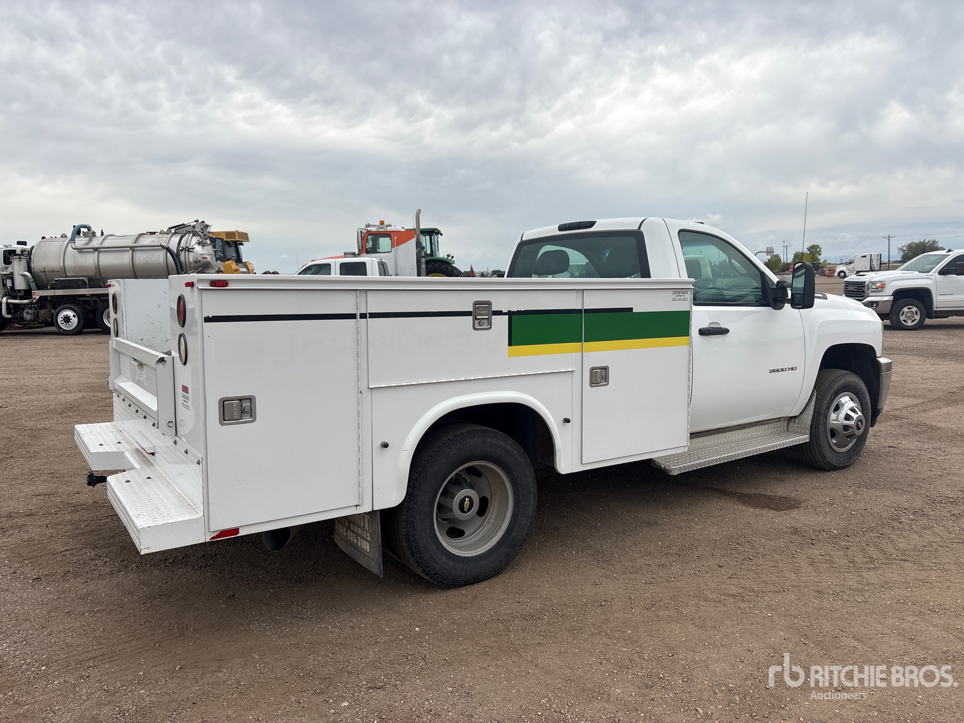 2013 Chevrolet 3500