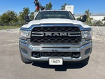 General Appearance with Exterior Lights