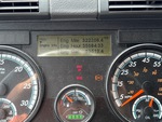 4 Transmision with Engine Hours