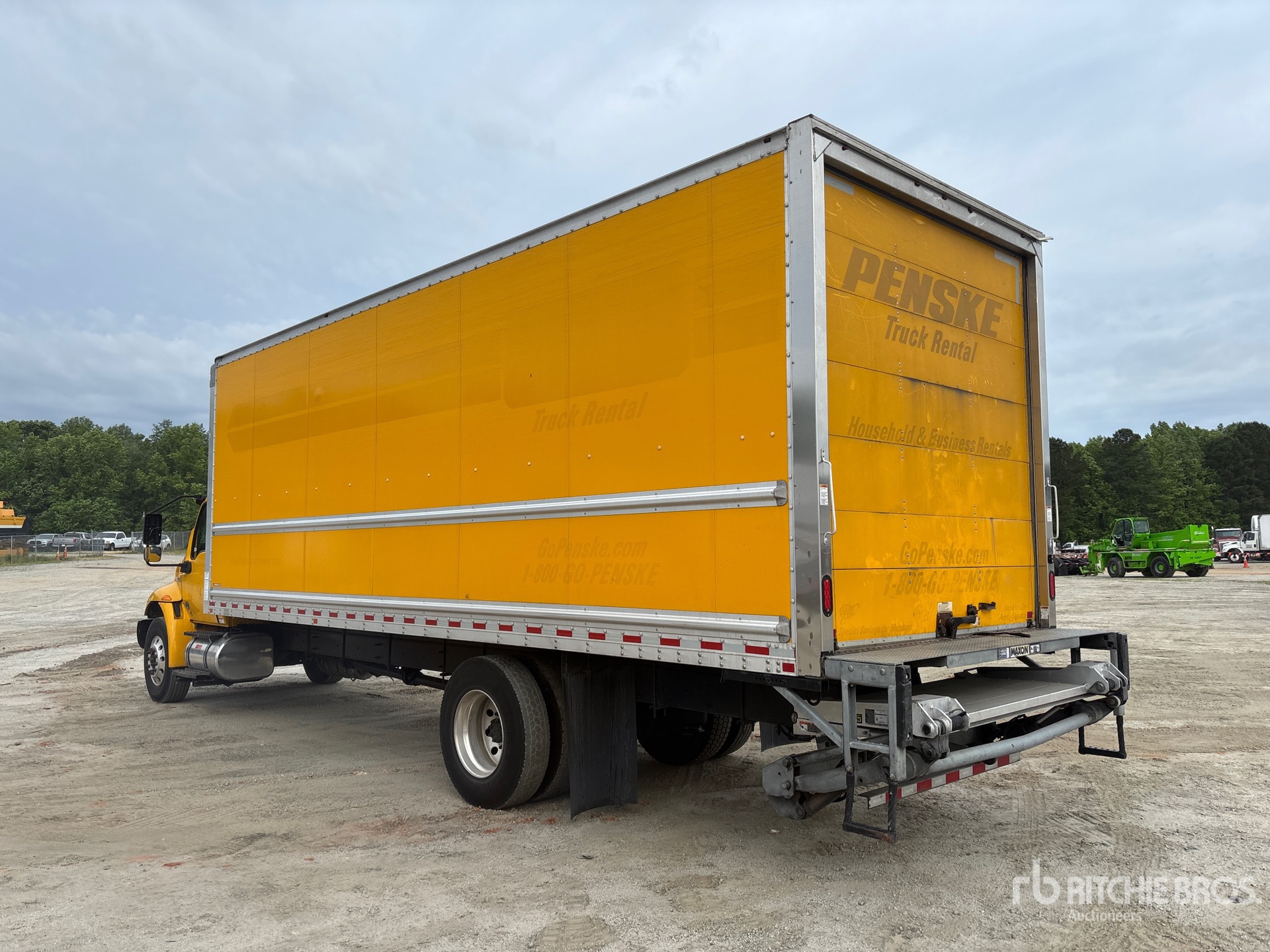 2020 International MV607