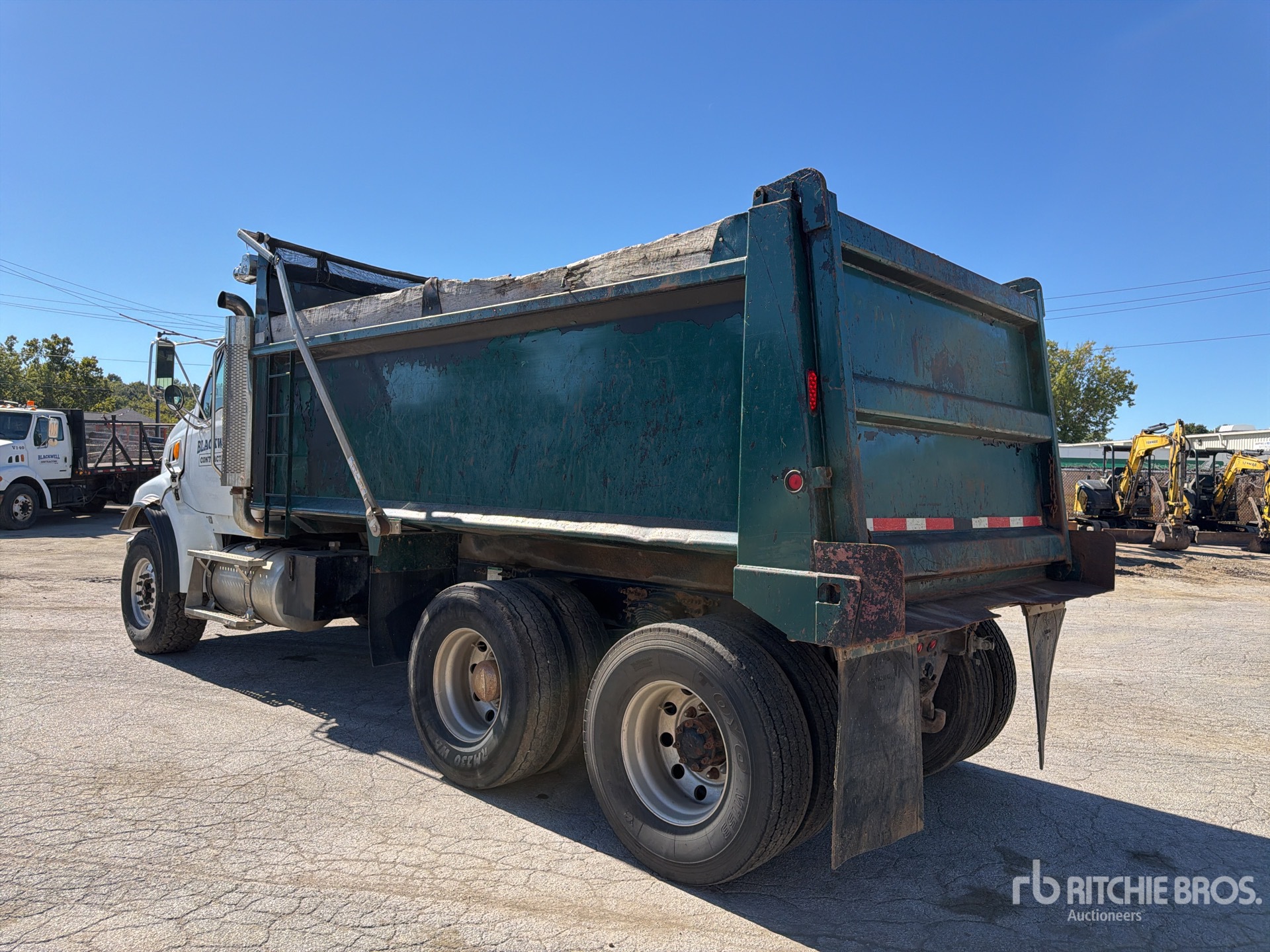 2007 Sterling LT9500