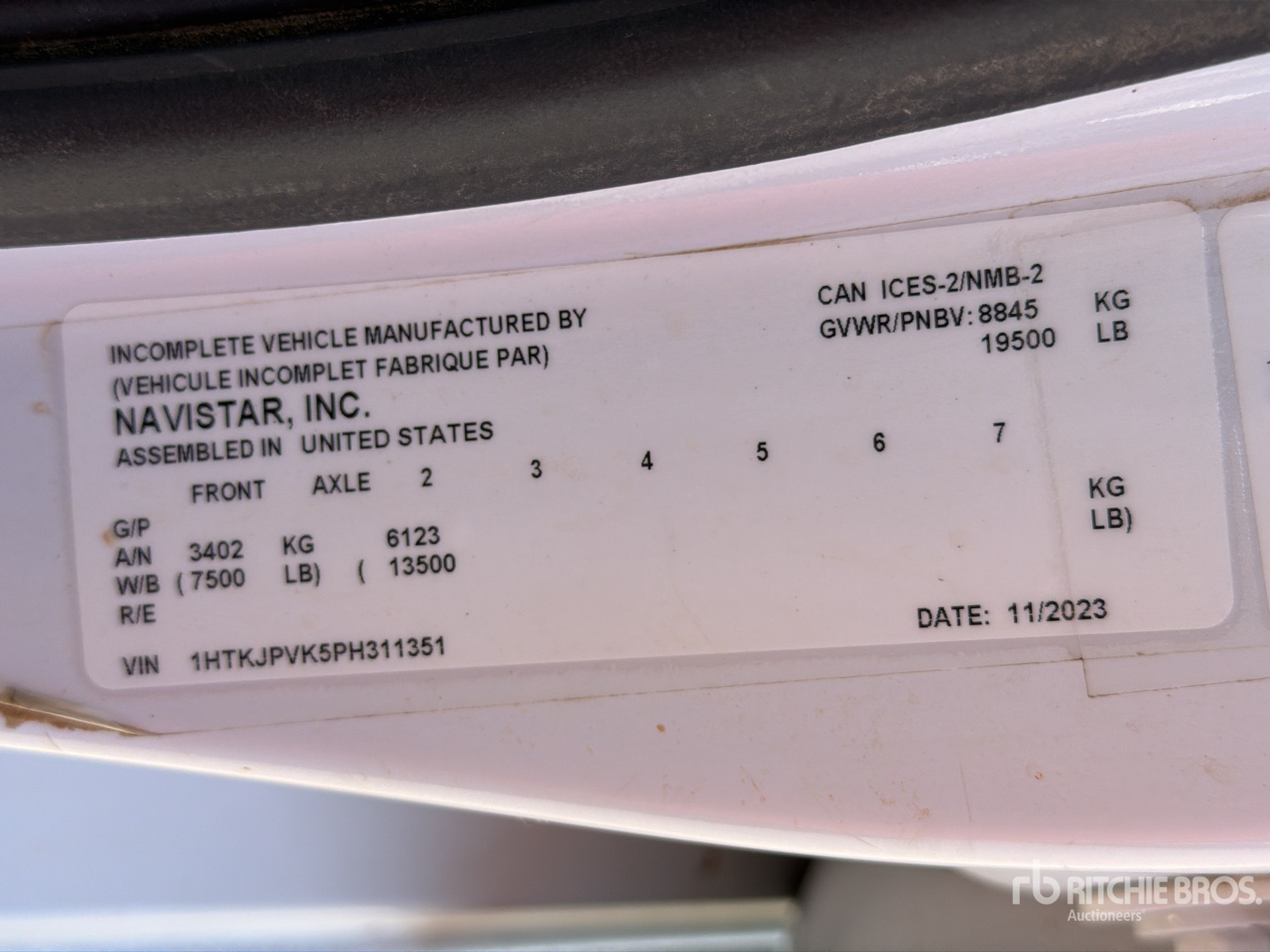 2023 Chevrolet SILVERADO 5500H
