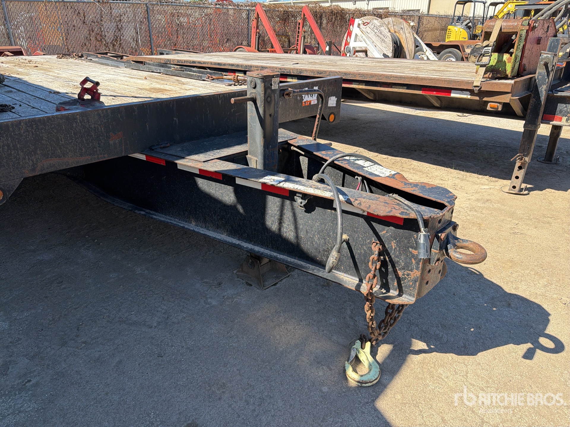 2007 Towmaster DDT