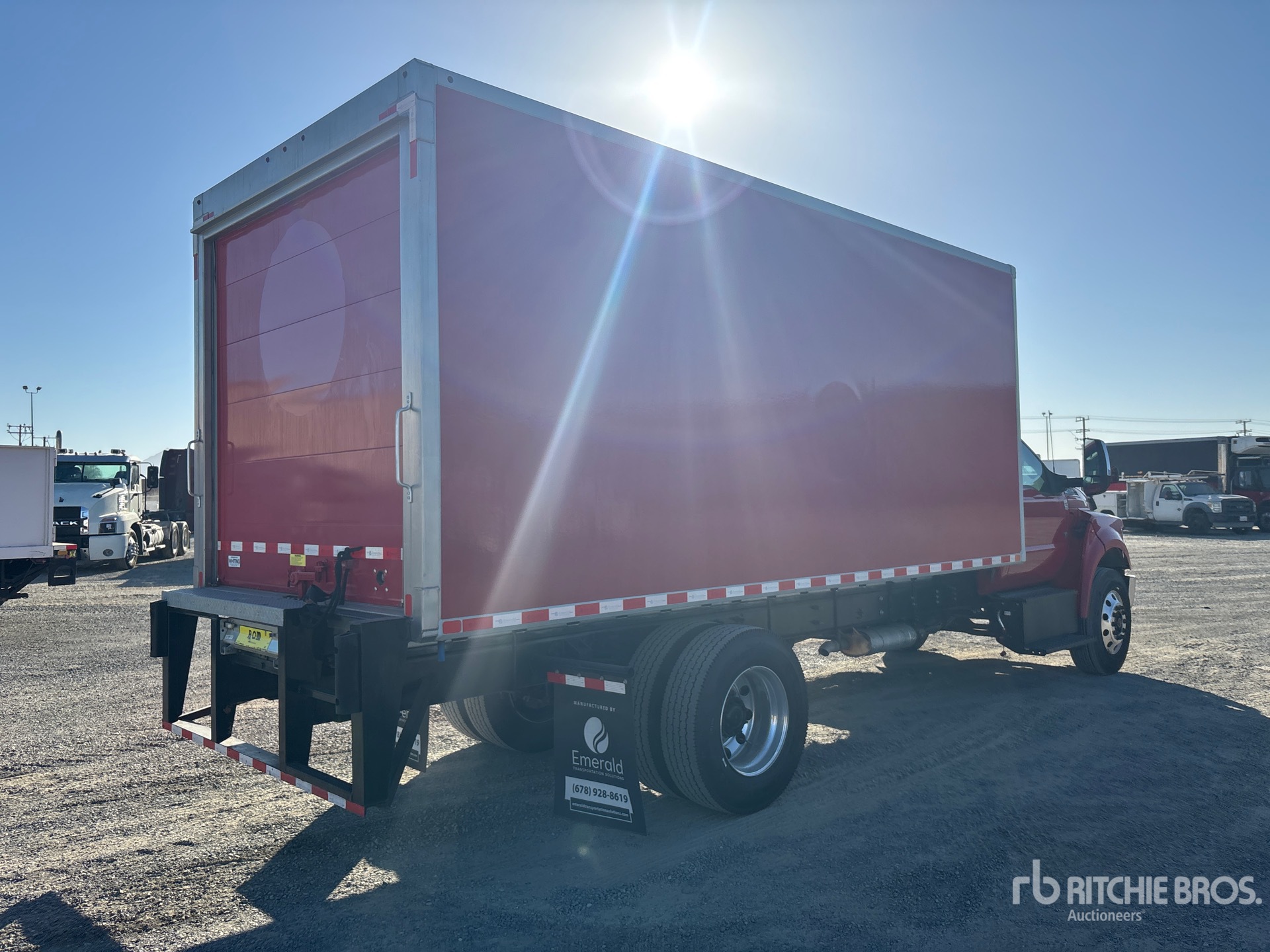 2025 Ford F-750