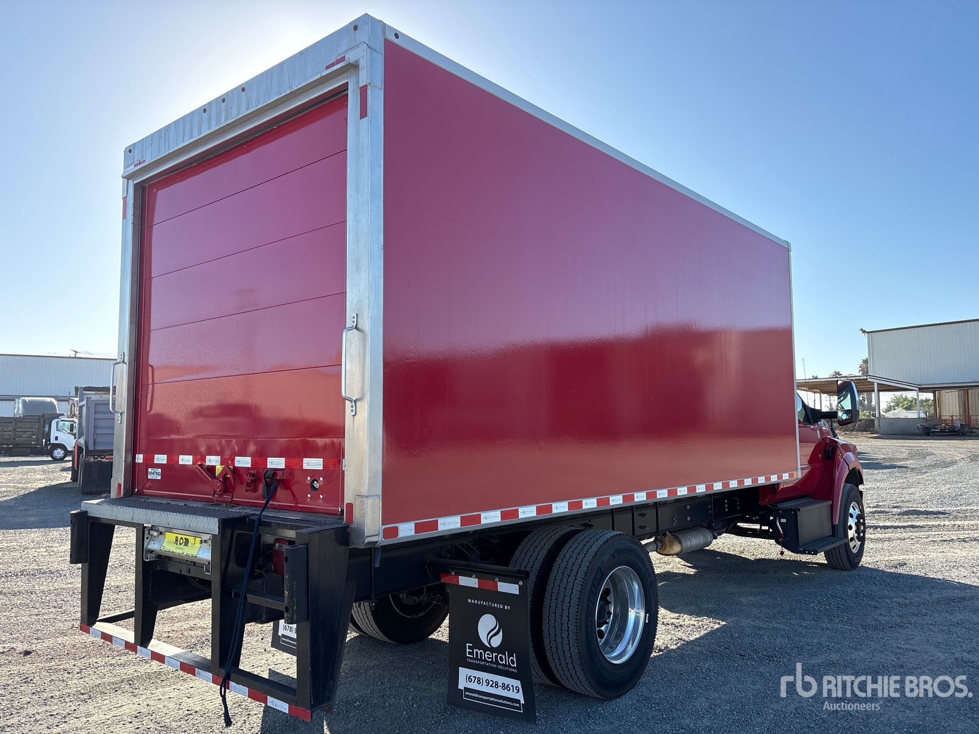 2025 Ford F-750