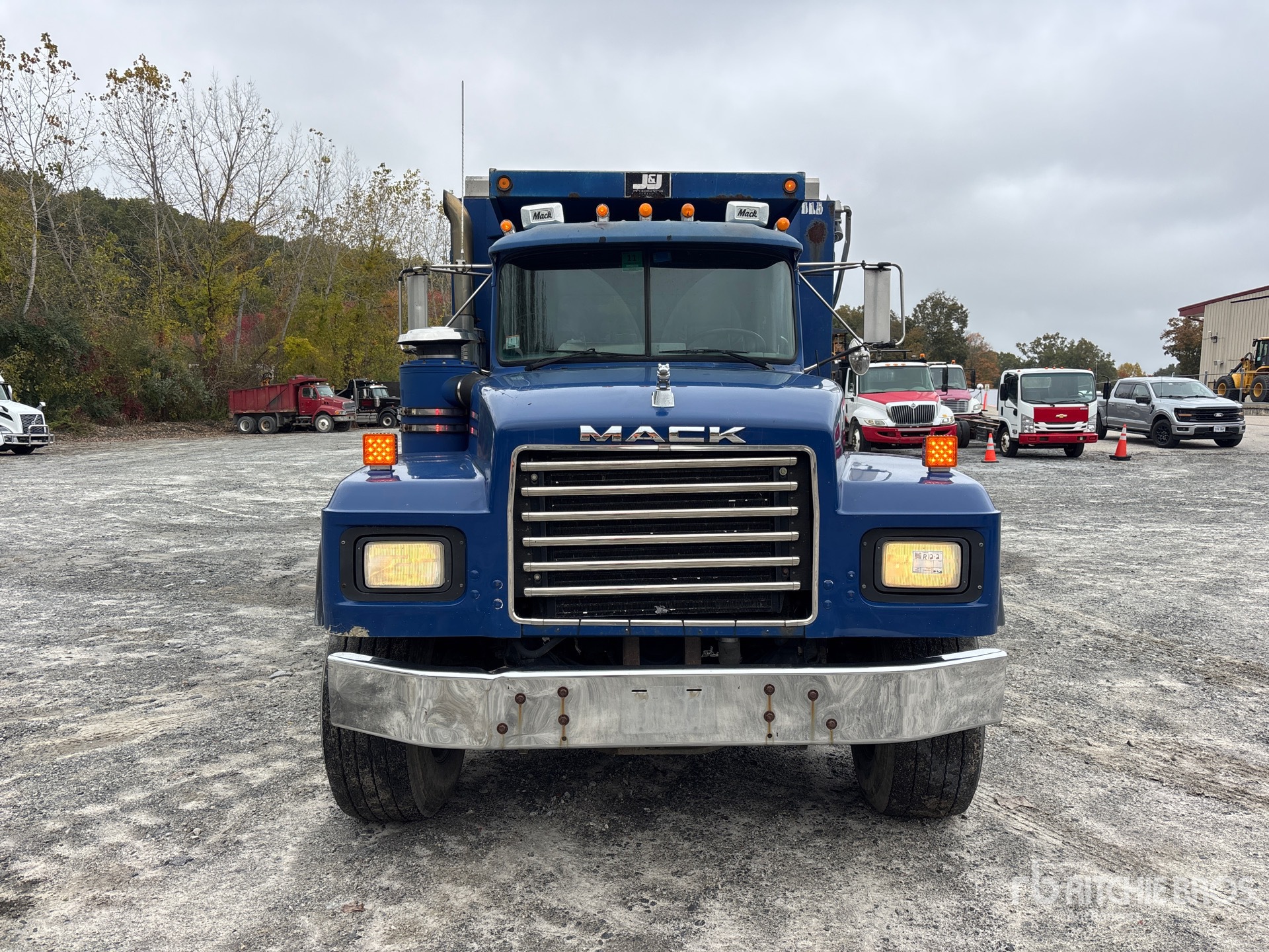 2002 Mack RD688S