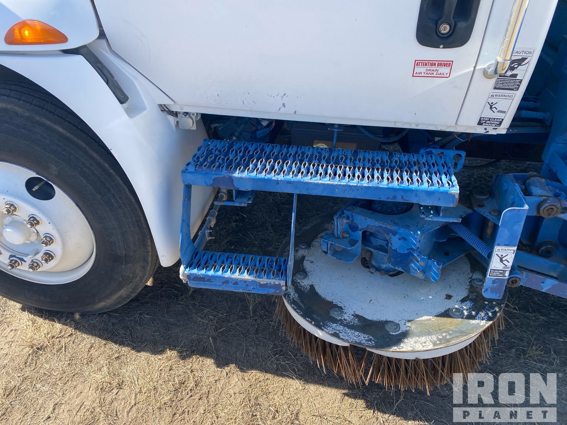 2005 International 4200