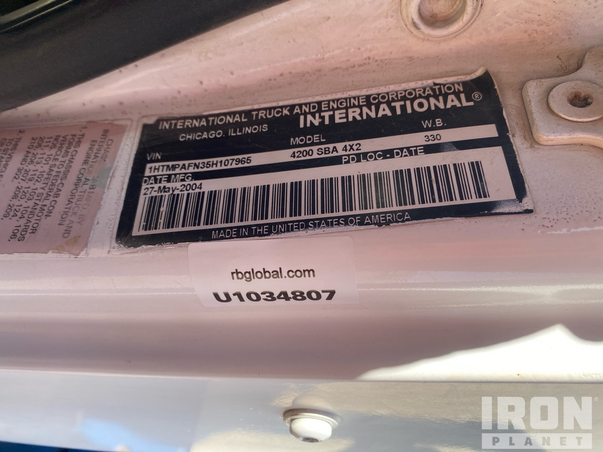 2005 International 4200