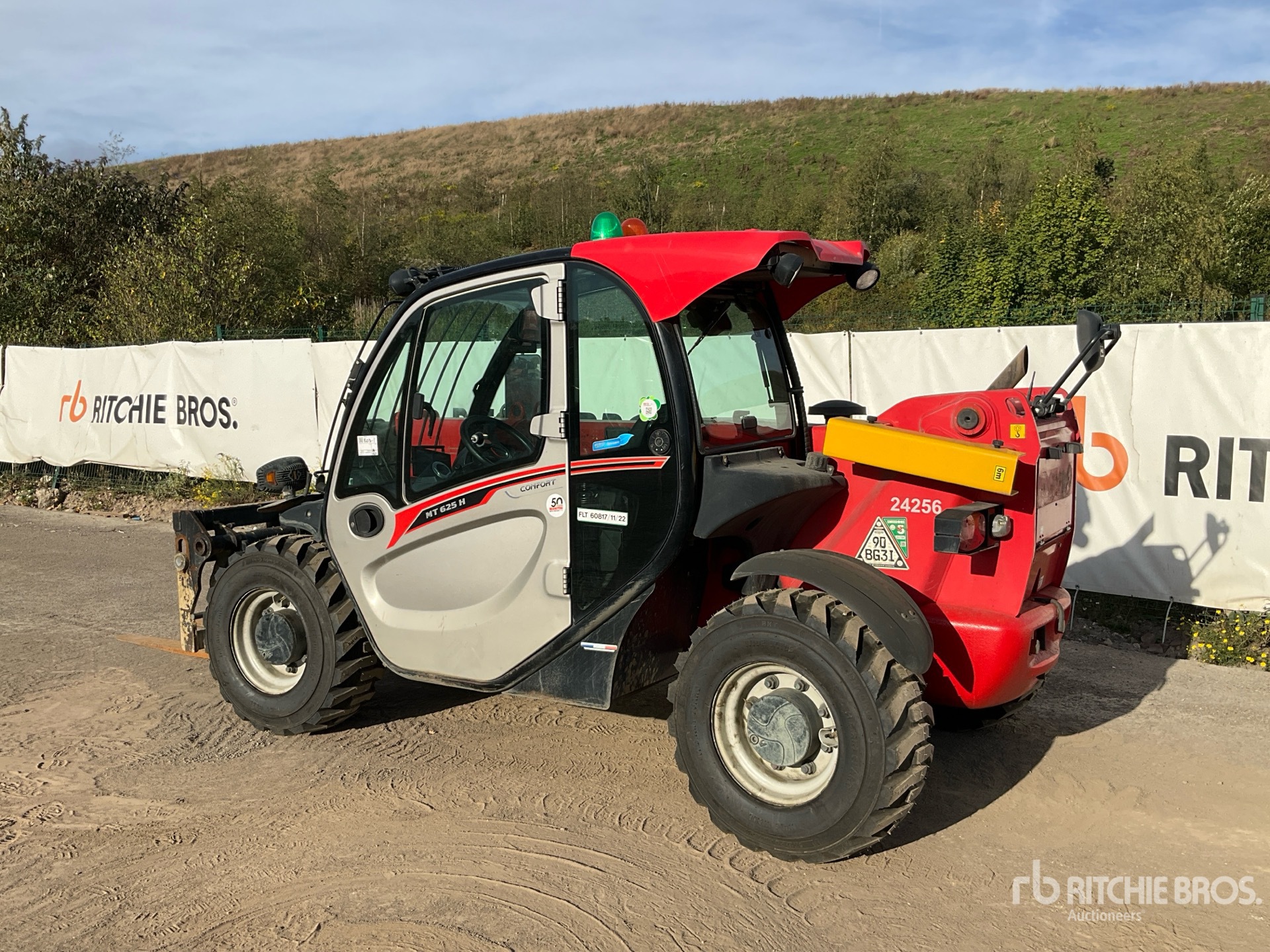2022 Manitou MT625