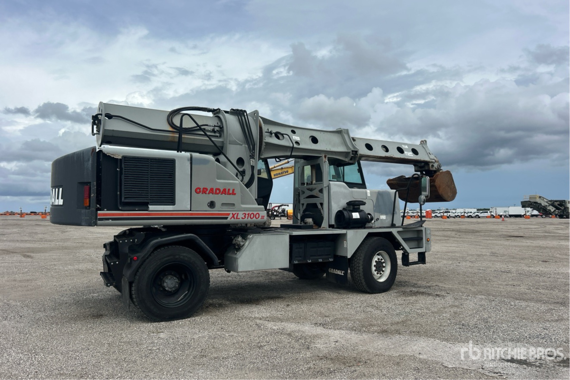 Gradall XL3100