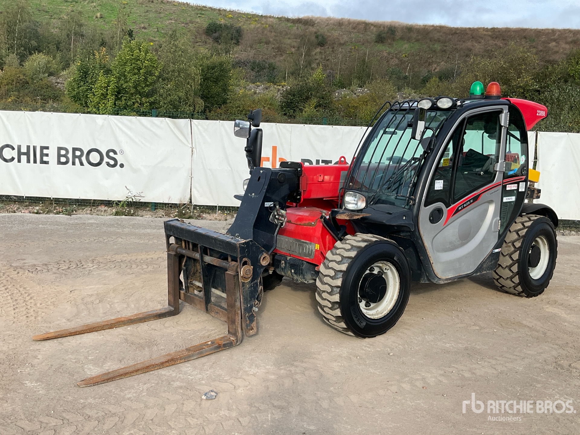2021 Manitou MT625