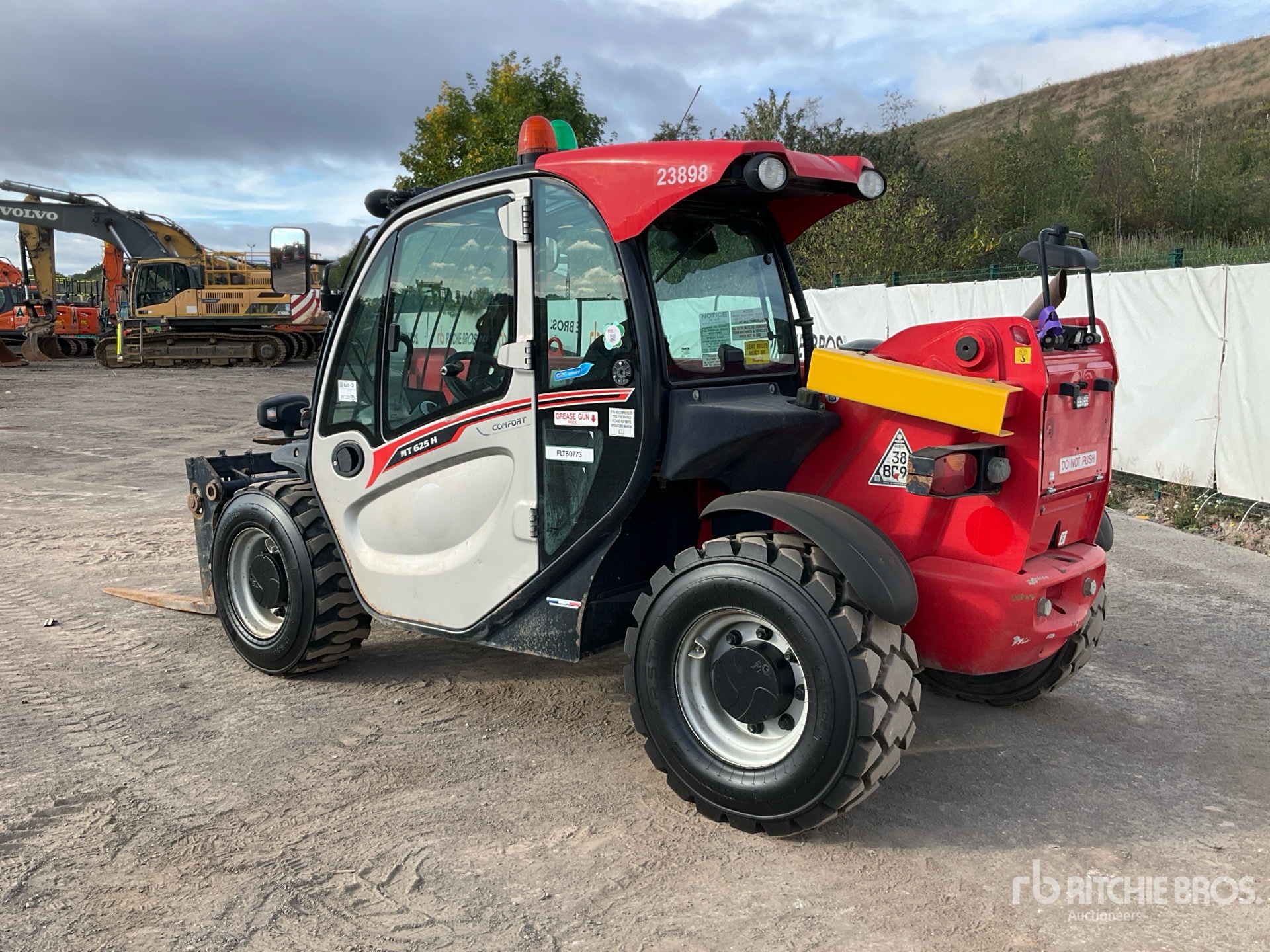 2021 Manitou MT625
