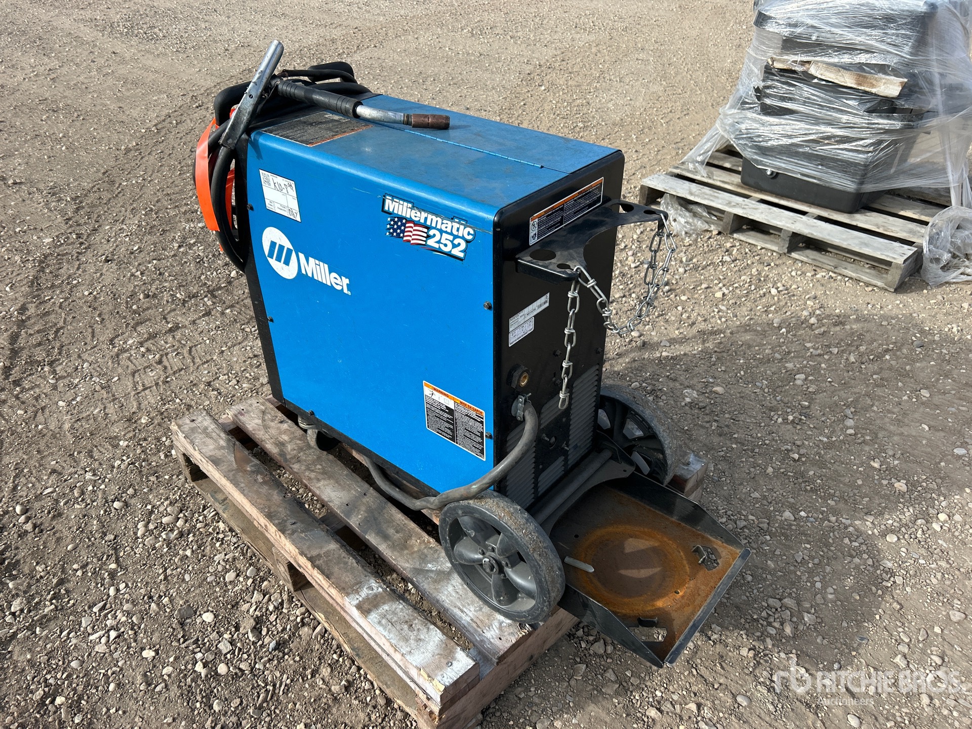 Miller MILLERMATIC 252