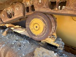 Train de roulement with Rouleaux porteurs gauches