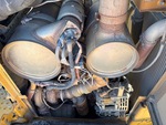 Moteur with Engine - Right Side