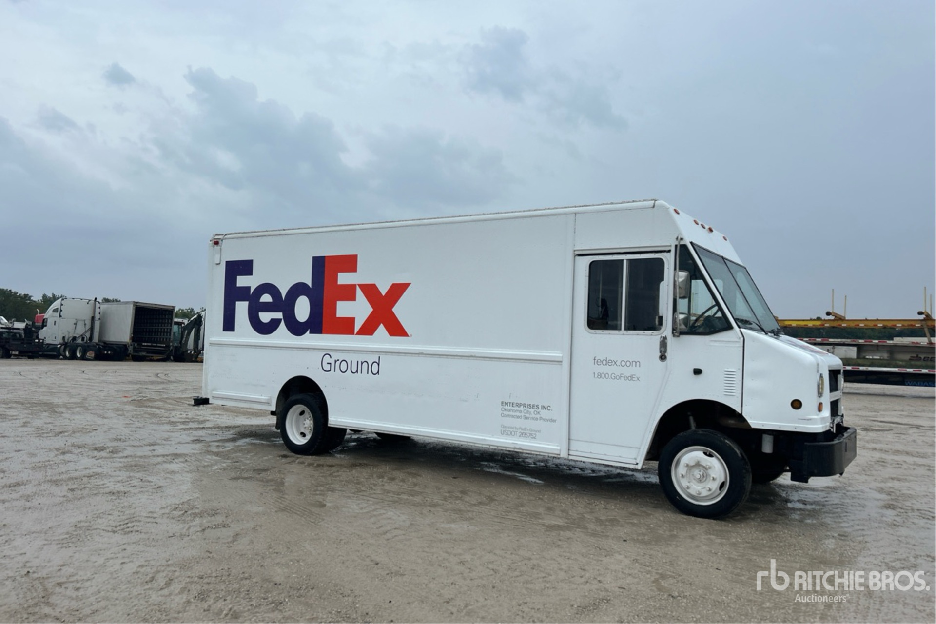 2000 Freightliner MT55