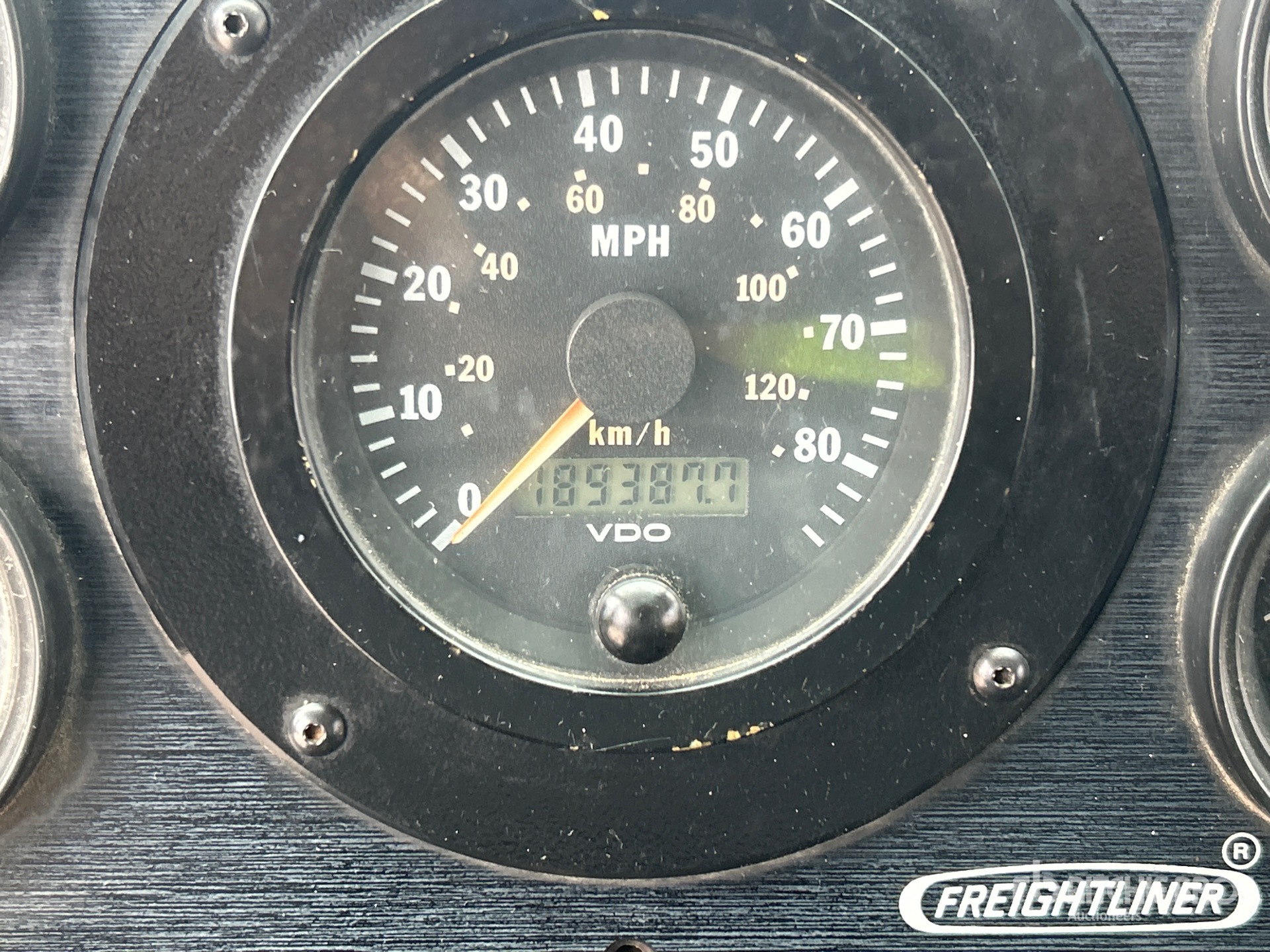 2000 Freightliner MT55