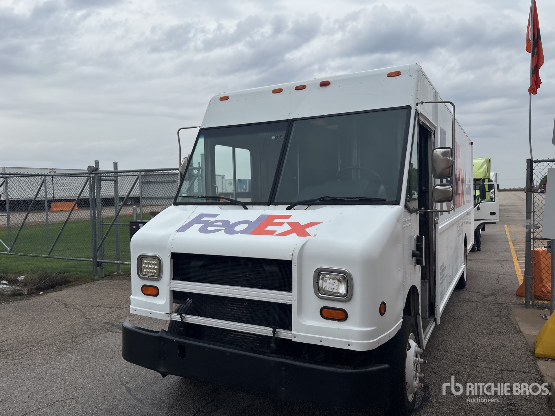 2000 Freightliner MT55