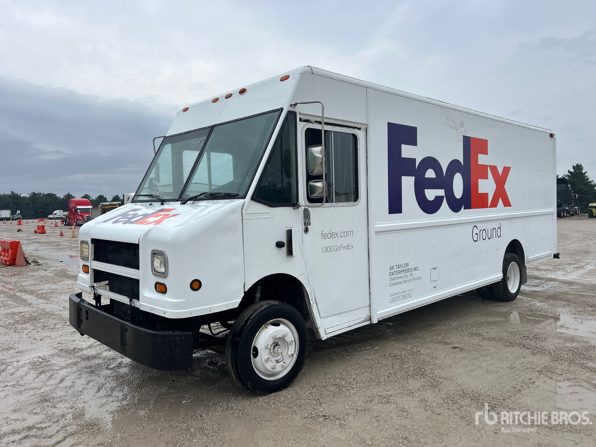 2000 Freightliner MT55