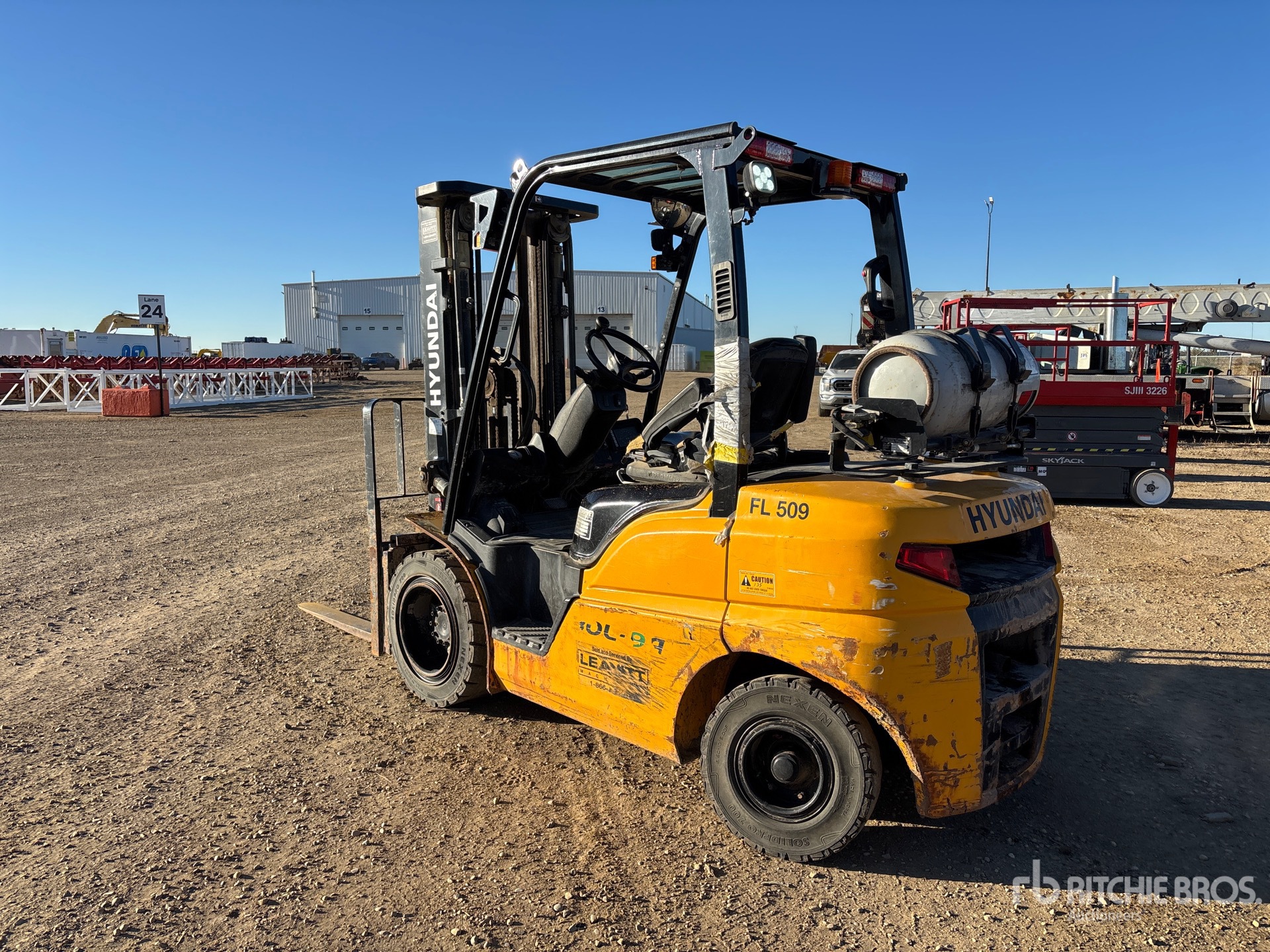 2021 Hyundai 30L-9A
