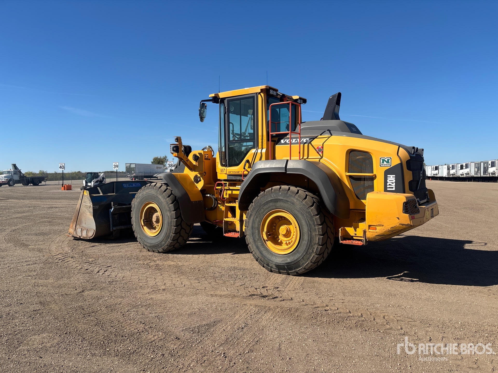 2020 Volvo L120H