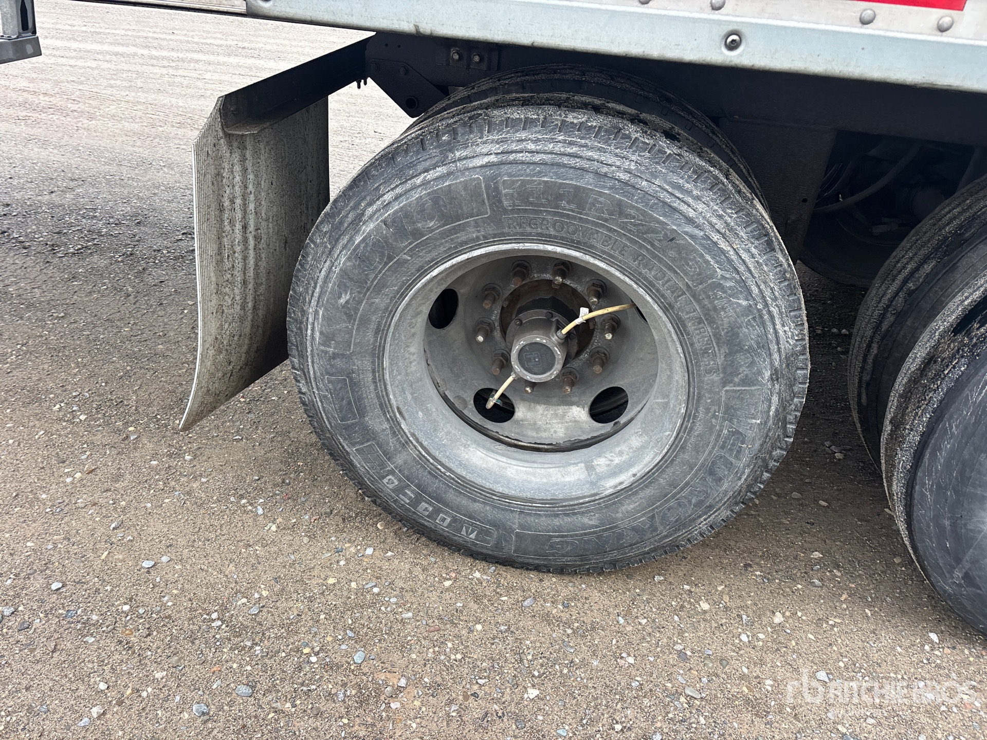 2023 Hyundai 53 FT X 102 IN T/A