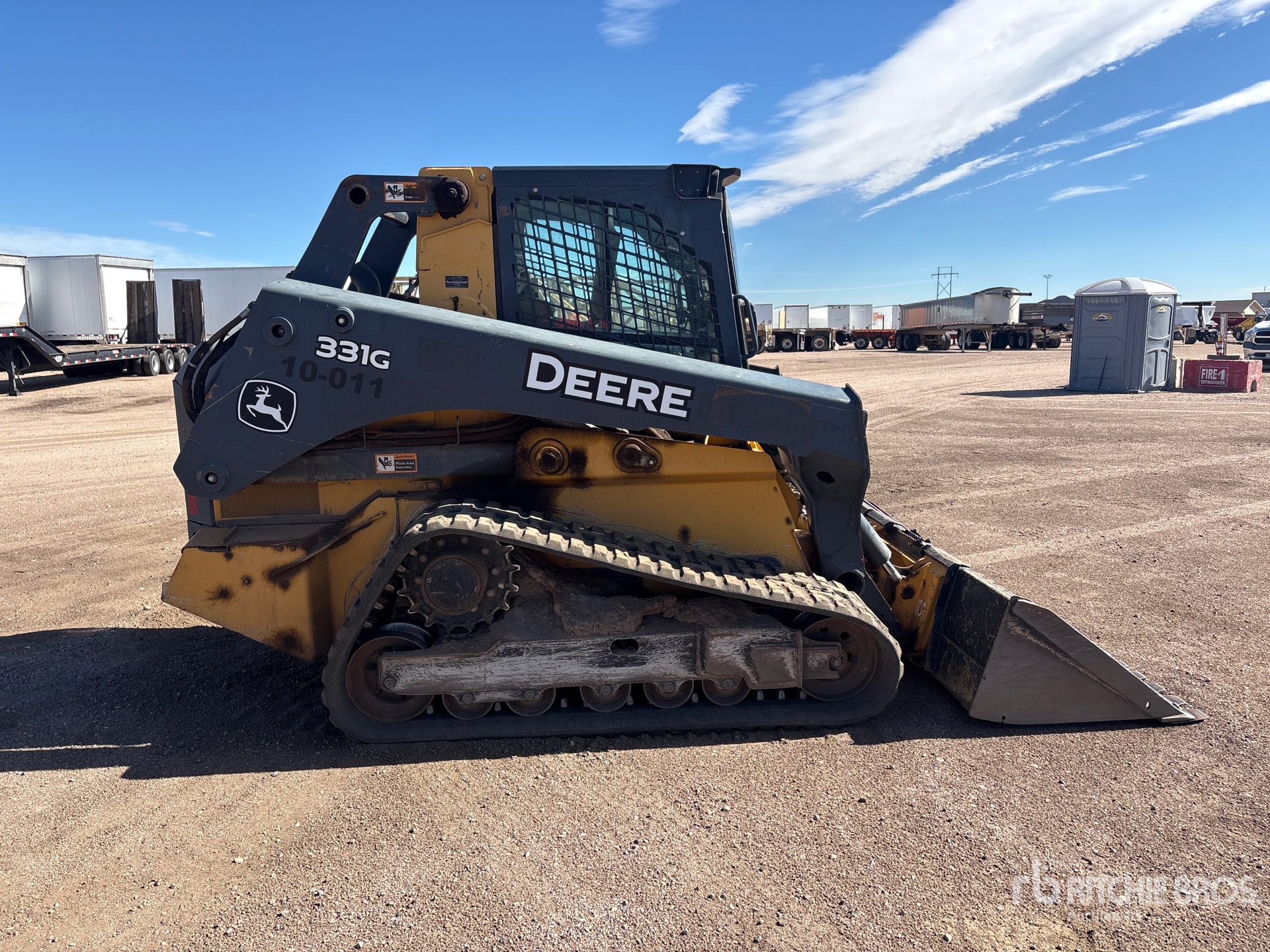 2018 John Deere 331G