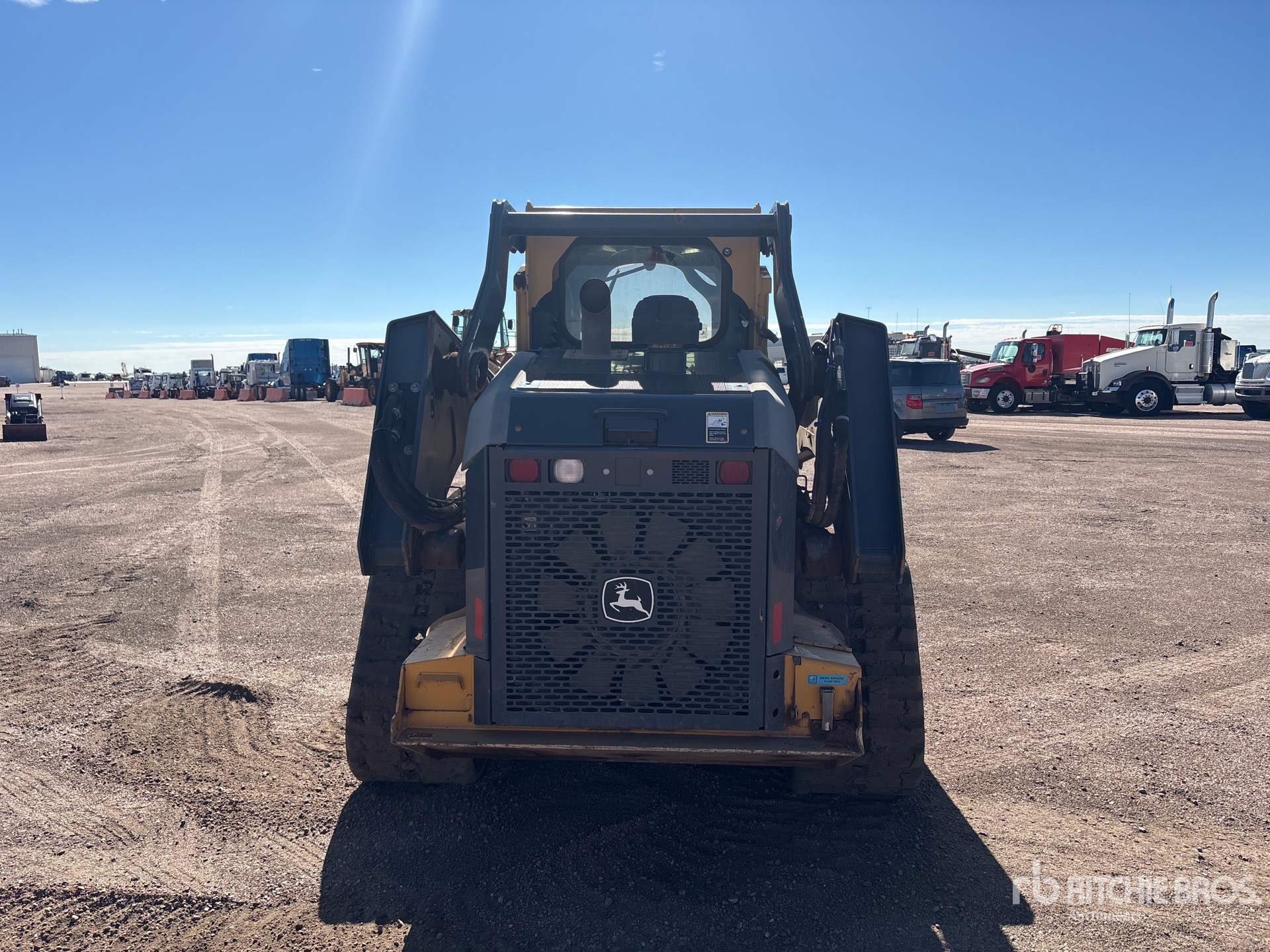 2018 John Deere 331G