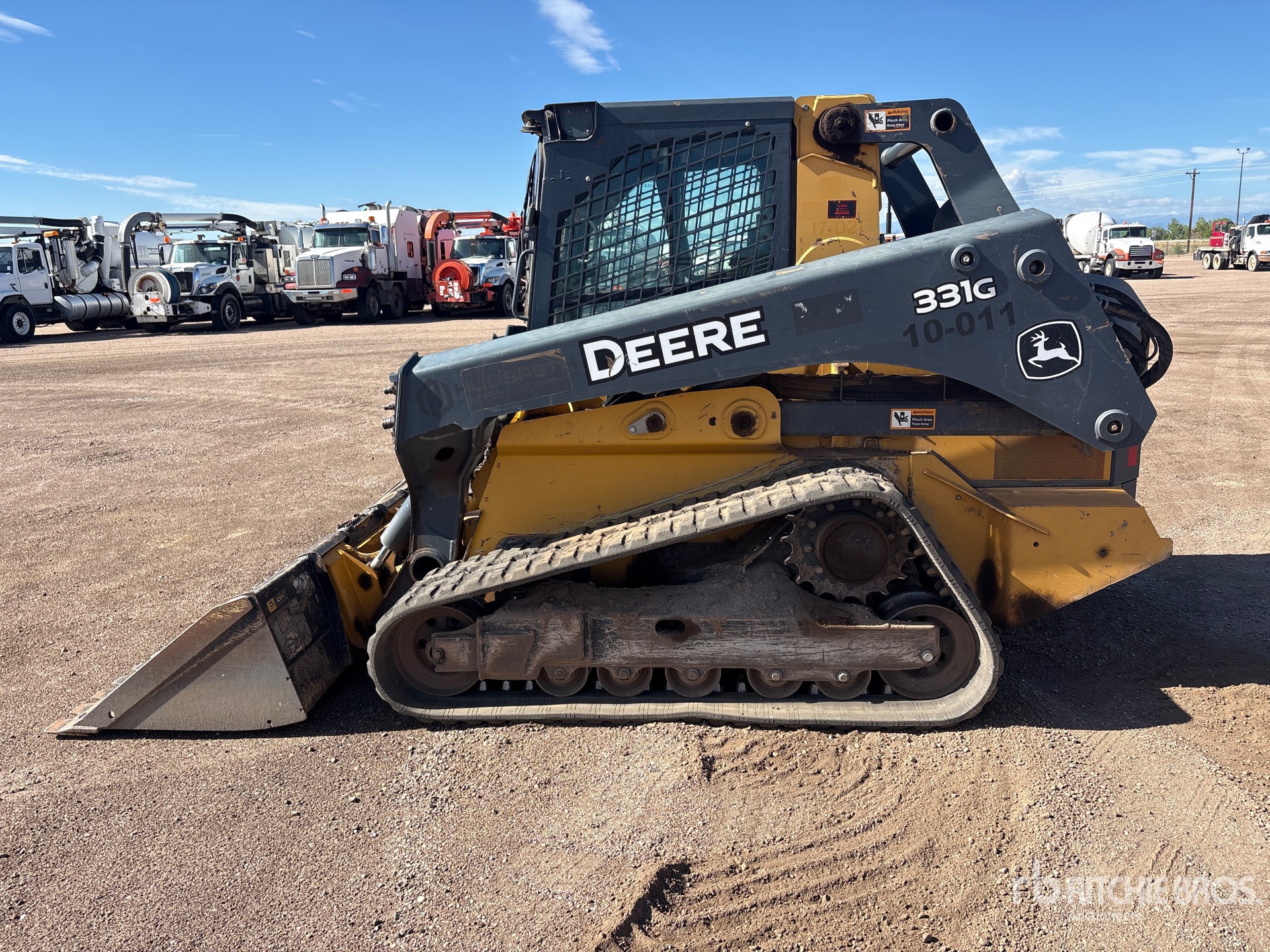2018 John Deere 331G